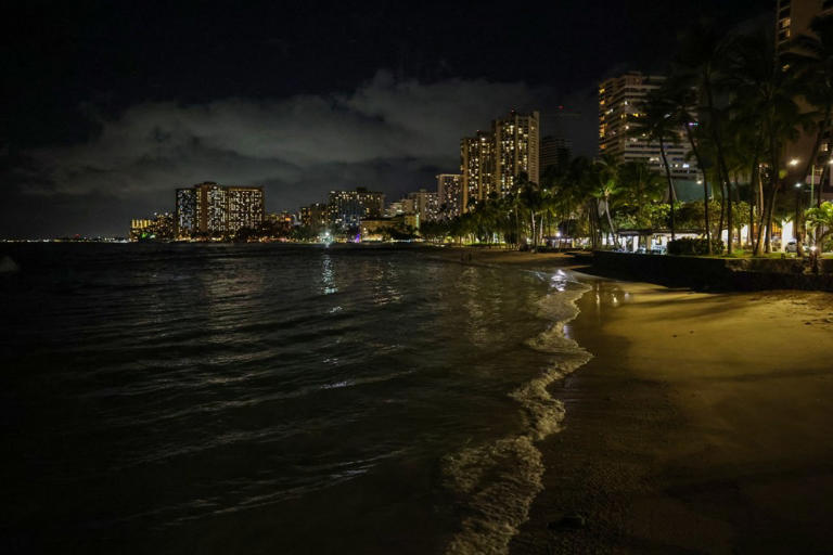 Tsunami in hawaii update