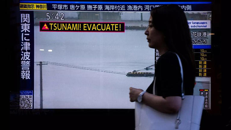 West coast tsunami warning live