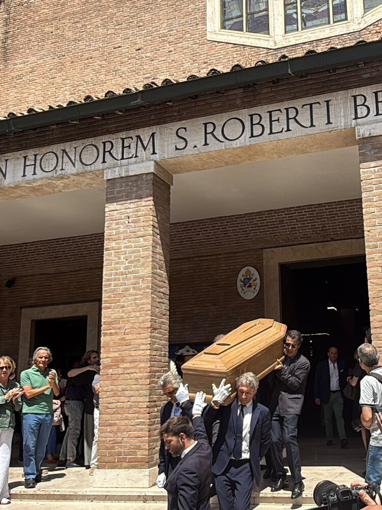 L'addio a Lucherini. L'omaggio del cinema italiano e il ricordo delle star