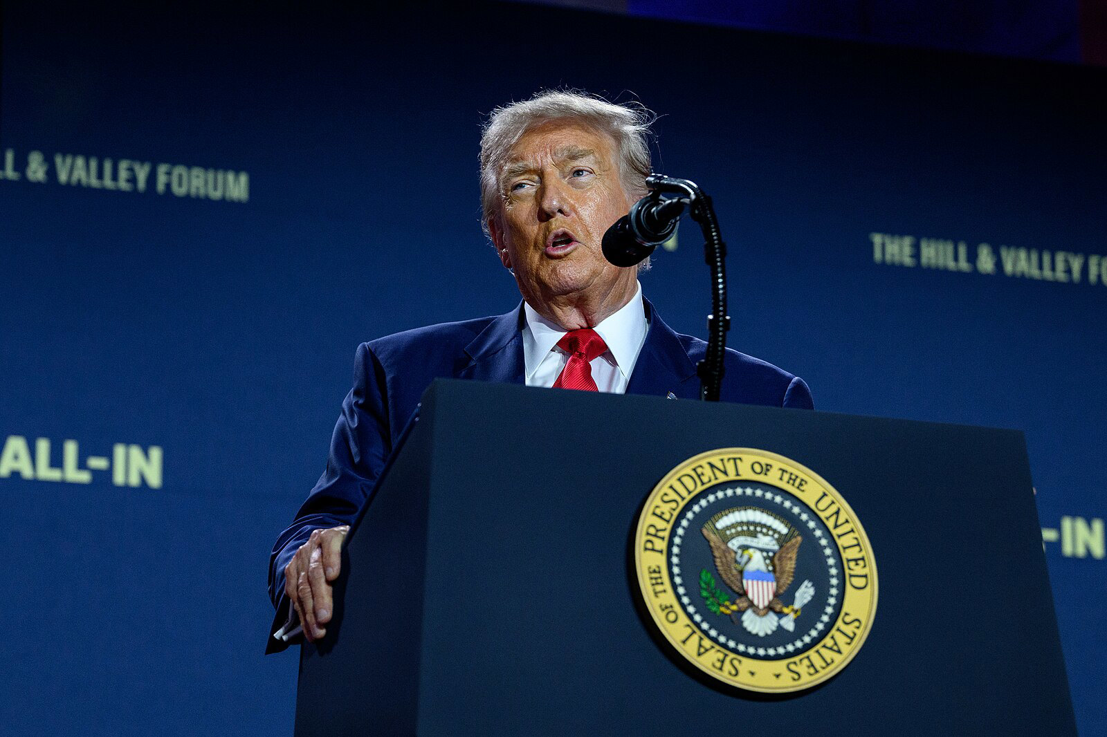 Trump Loses Gen Z: Young Voter Approval Plummets to Record Low Trump Loses Gen Z: Young Voter Approval Plummets to Record Low