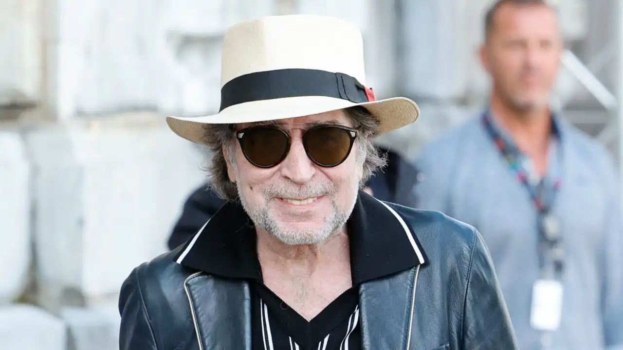Joaquín Sabina (76 años): "Jimena me salvó la vida. Ahora soy un pequeño  burgués civilizado"