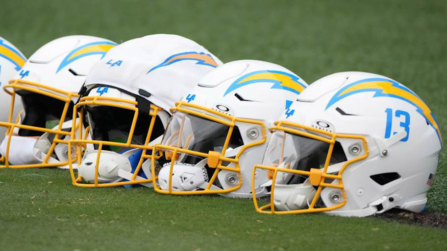 Unexpected Chargers WR making roster cuts difficult with recent play Unexpected Chargers WR making roster cuts difficult with recent play