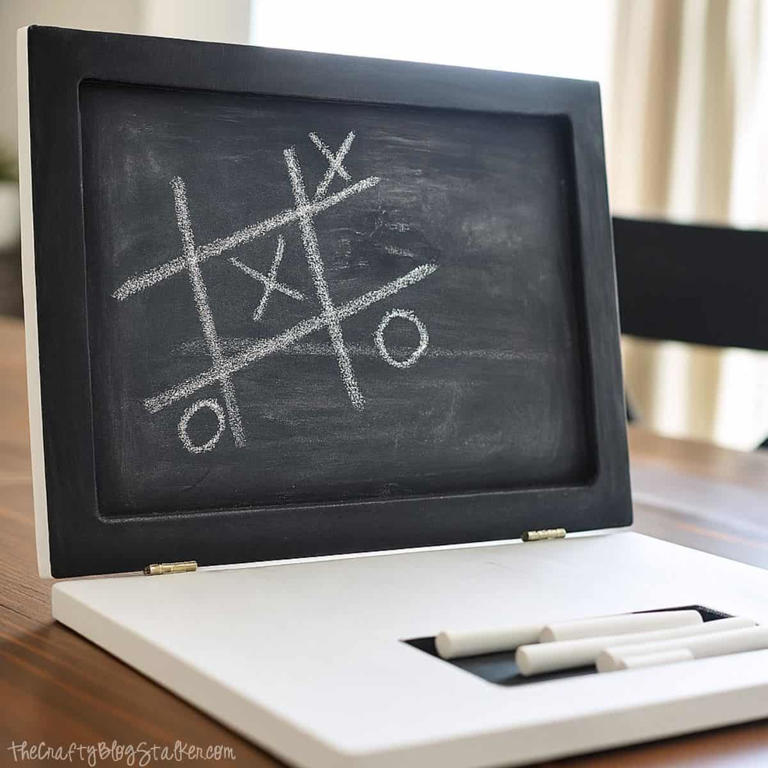 How to Build a Chalkboard Laptop for Toddlers