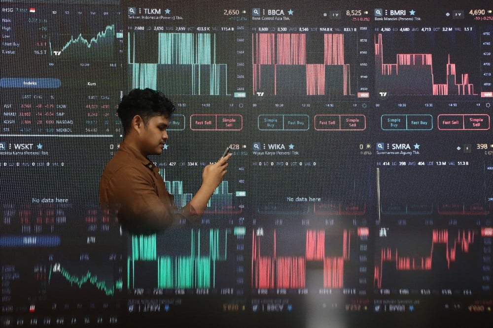 IHSG Hari Ini Naik Dipimpin 245 Emiten, Saham AMMN, CDIA, dan DNET Melonjak