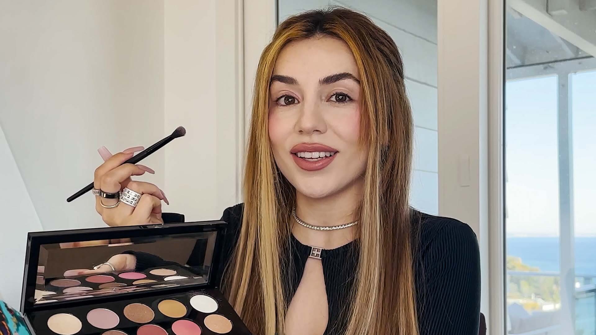Ava Max's 10Minute Beauty Routine(00)