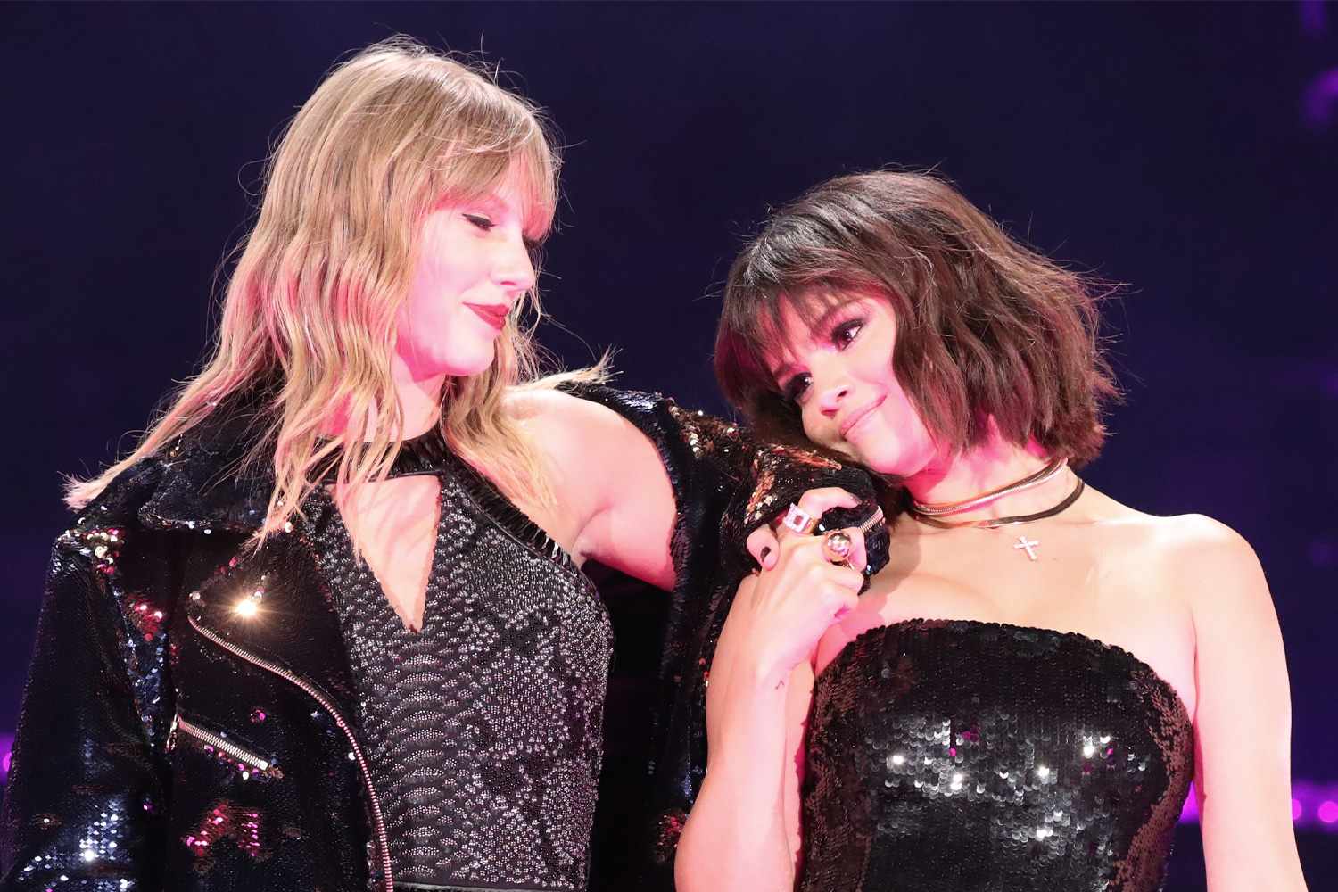 Taylor Swift and Selena Gomez Became 'Best Friends' 'Bonding' Over ...