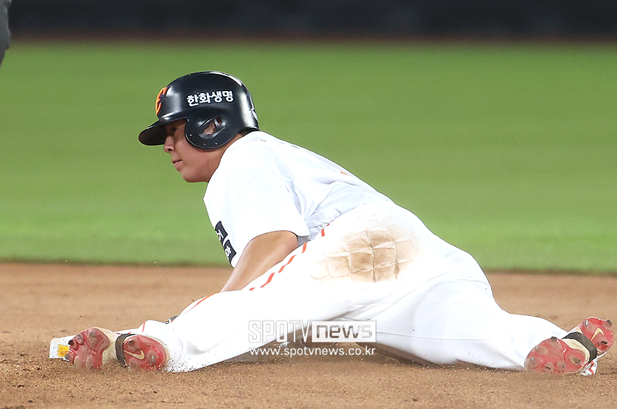 노시환 도루 성공