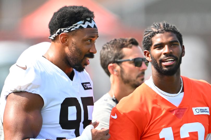 Myles Garrett makes his feelings clear on Shedeur Sanders after chat in  practice