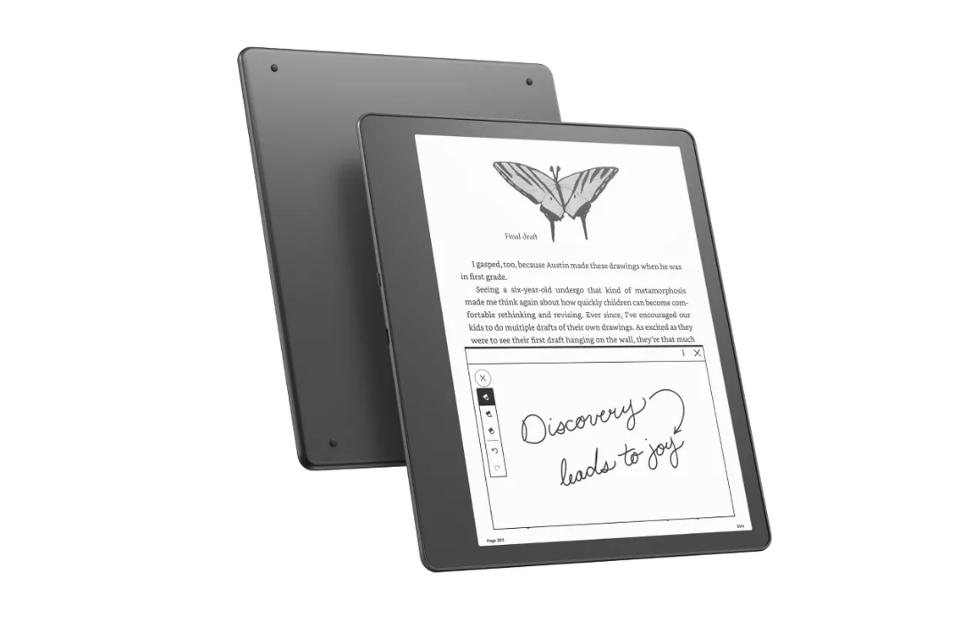 Kindle Scribe vs Paperwhite: Which Is Better For School?