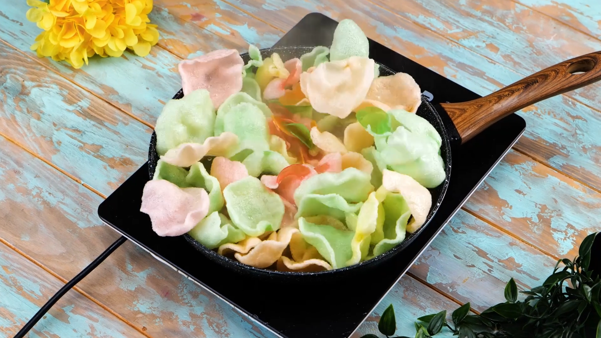 Unleash your inner chef with these delicious cooking tips 🍳