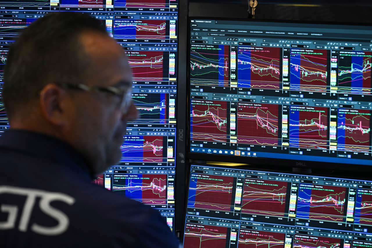 The Corporate Bond Market Has Utter Faith in the U S Economy Should It? The Corporate Bond Market Has Utter Faith in the U S Economy Should It?