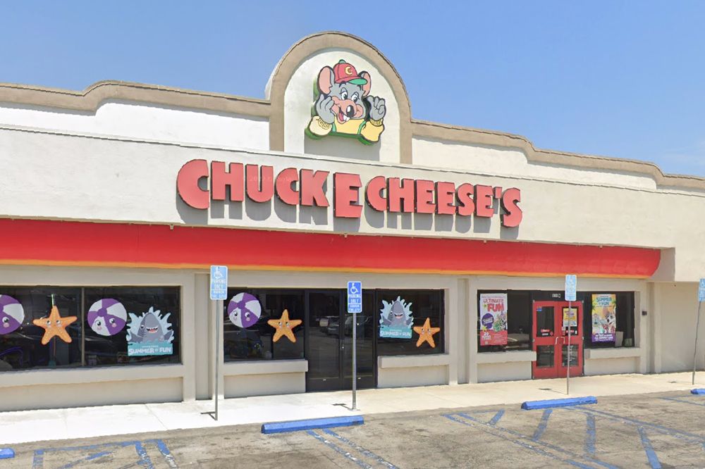 Woman Gets Stuck Inside of Chuck E. Cheese Game Before Getting Rescued