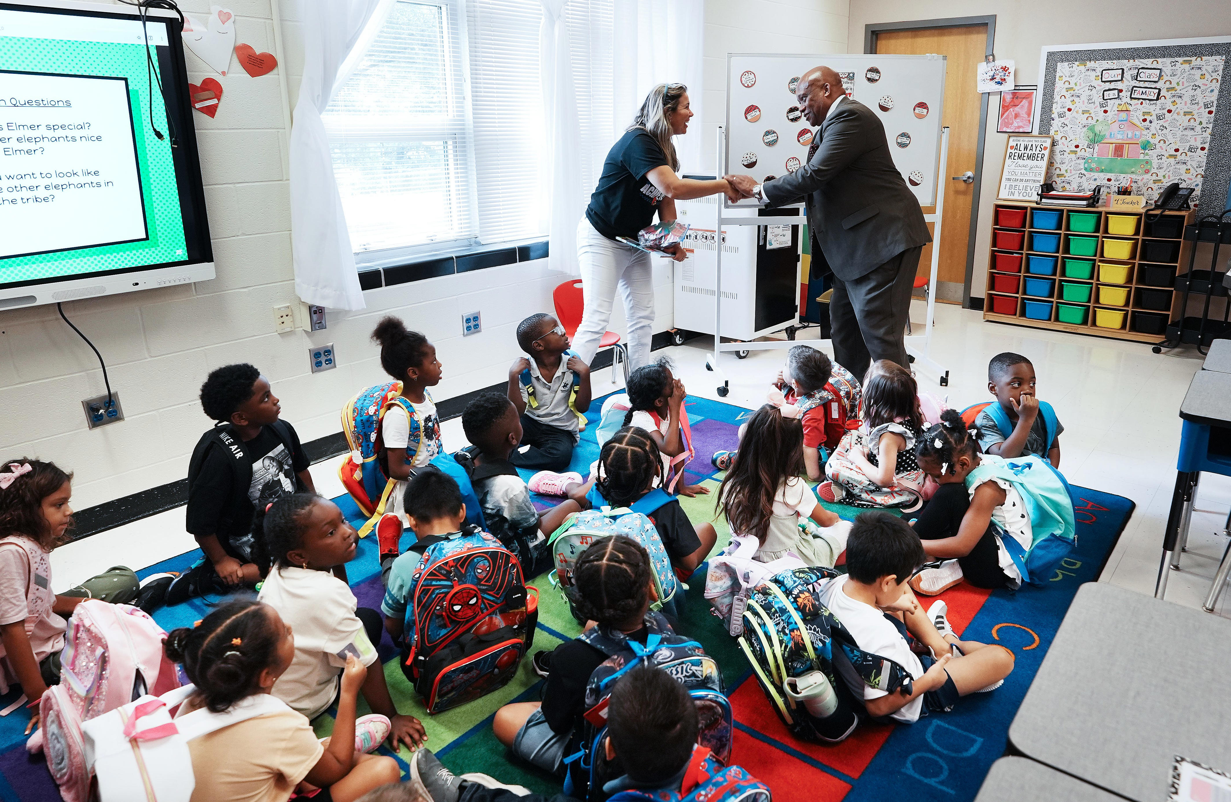 What we know about JCPS' plan to change school start times, again