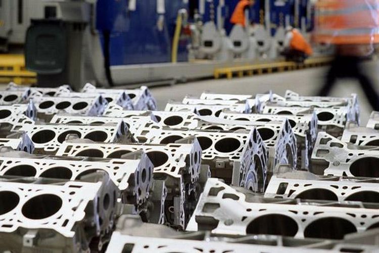 Dampak Kebijakan Impor AS pada Astra Otoparts: Analisis 2025
