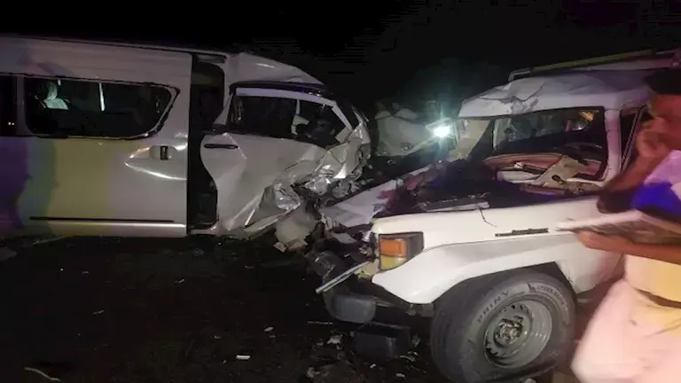 حادث تصادم 3 سيارات على طريق القصير مرسى علم