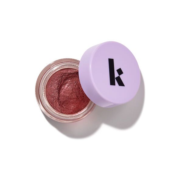 7 long-wearing cream eyeshadows that are effortlessly easy to use