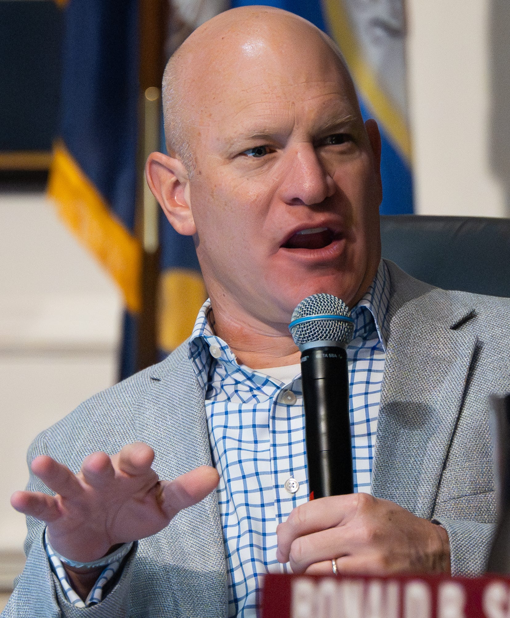 Friction flares between aviation authority and City Council member