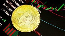 Bitcoin Turun, Pasar Kripto Merah: Sentimen The Fed dan Ketegangan Geopolitik Picu Penurunan