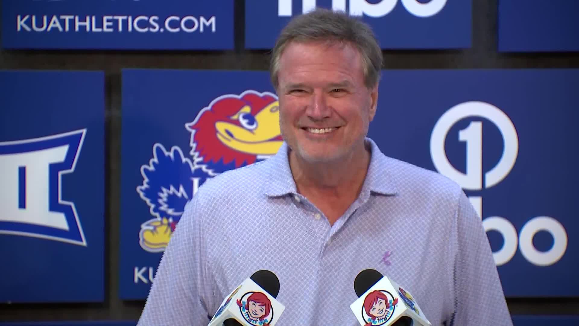 kansas-basketball-takes-no-19-ranking-in-ap-preseason-poll