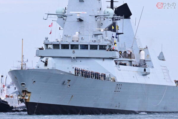 イギリス海軍 駆逐艦ドーントレス 米海軍 グアム基地 チャレンジ