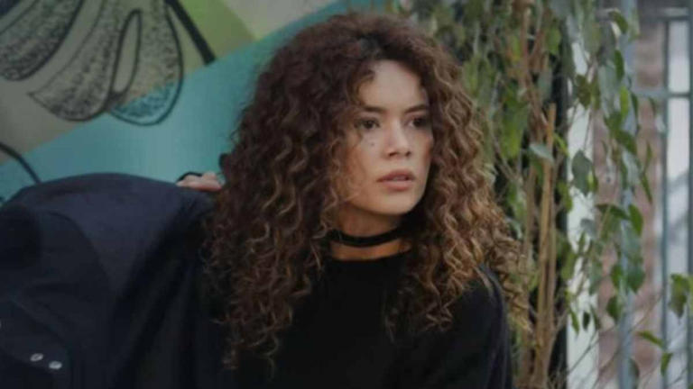 Seray Kaya: età, prima e dopo, dove vive, marito e figli, profilo ...