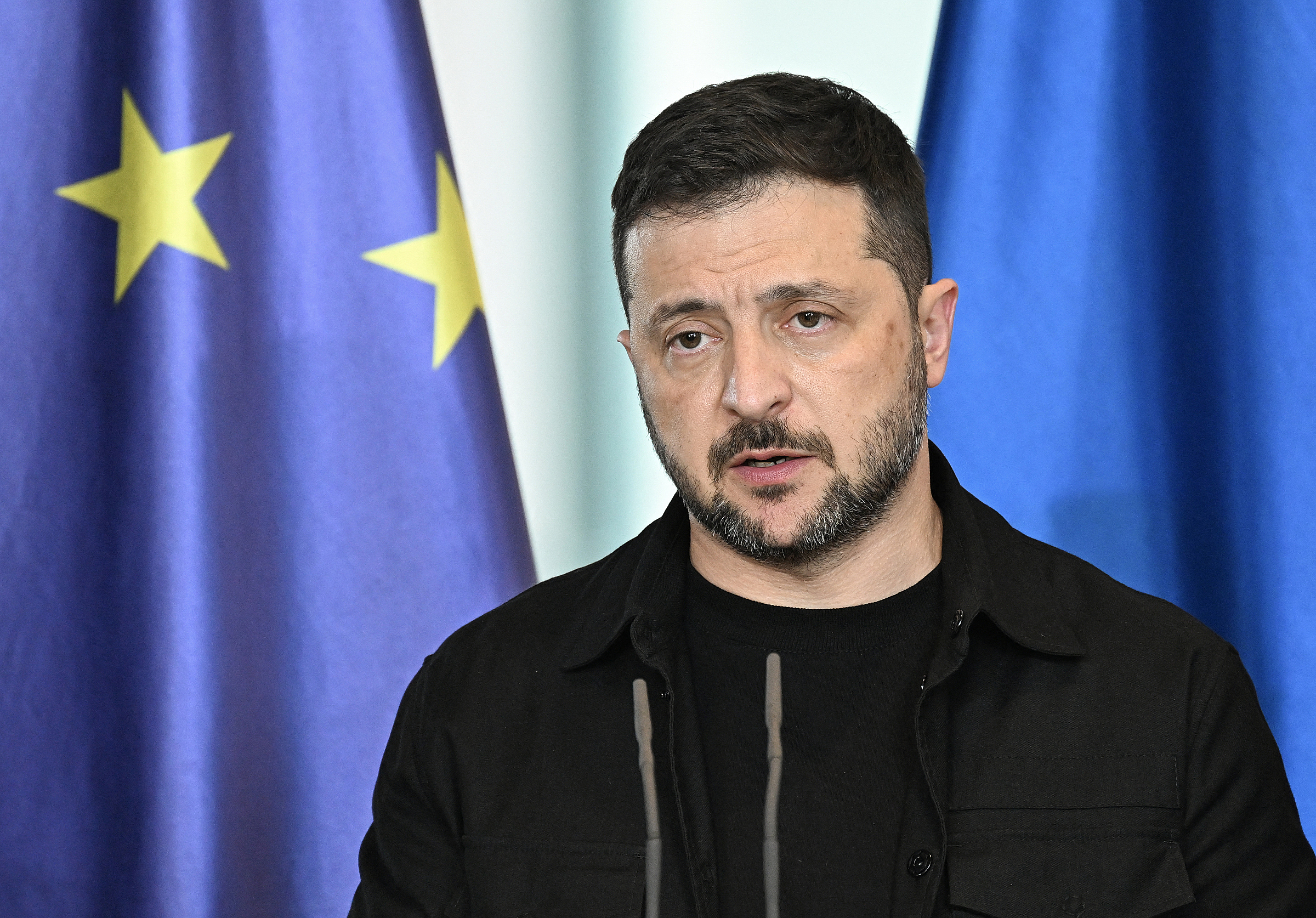 Image hình ảnh hình ảnh hình ảnh hình ảnh hình ảnh hình ảnh Yuri Ushakov - Ông Zelensky sắp đến Mỹ gặp ông Trump