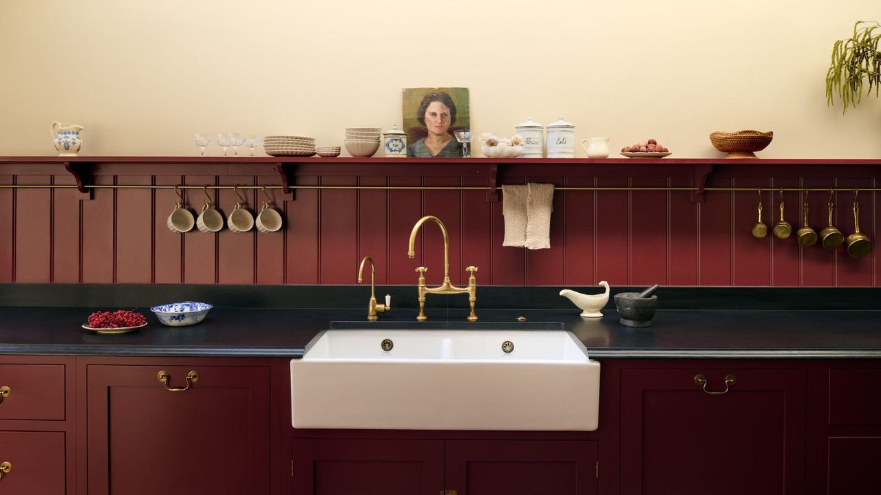 Bye bye tiled backsplashes, all of the most characterful kitchens I am