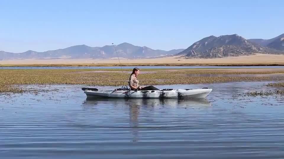 Woman Falls off Kayak Doing Head Stand