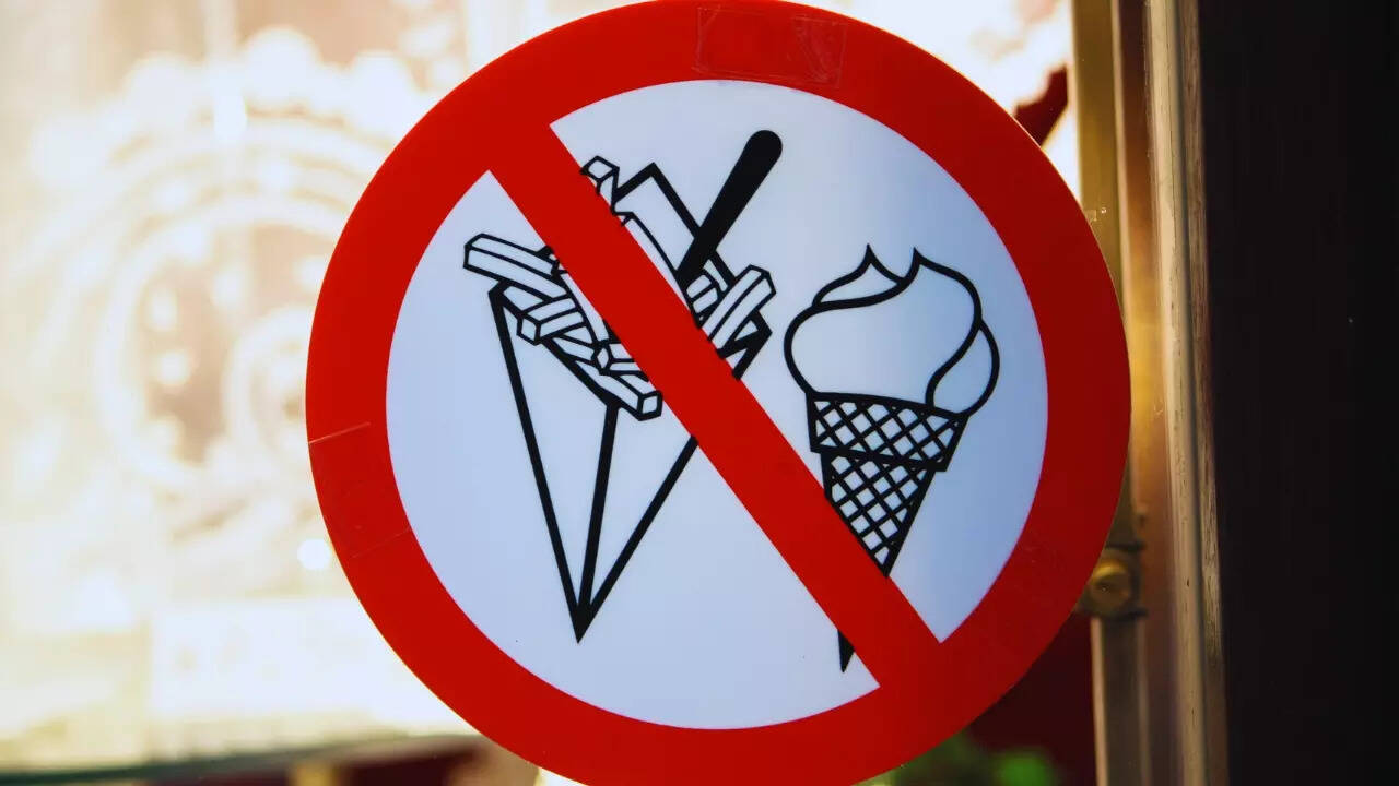 8 countries with the weirdest rules for tourists
