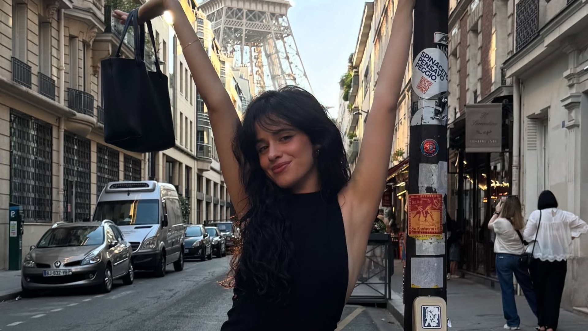 “Camila, my beauty!!” This unexpected moment between Shakira and