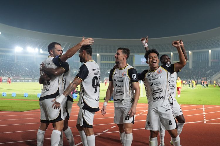 3 Hal Menarik dalam Laga Persija Jakarta vs Malut United, Carlos Eduardo Jaga Kebersihan Gawang