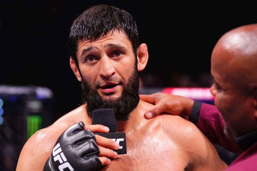 Khamzat Chimaev’s nutritionist explains what really happened at UFC 319