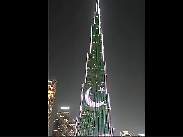 Weekend Digest: Pakistan’s trackless trams, iPhone 17 Pro Max launch ...