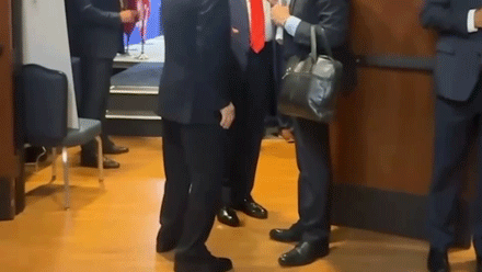 Putin's 'shaky' legs at Trump summit reignite rumours