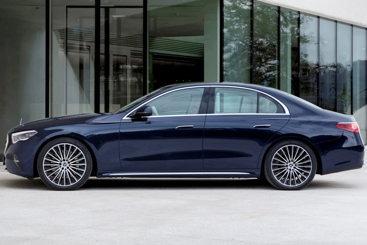2025 Mercedes EClass Order Now or Wait? Here’s the Truth Behind the Hype