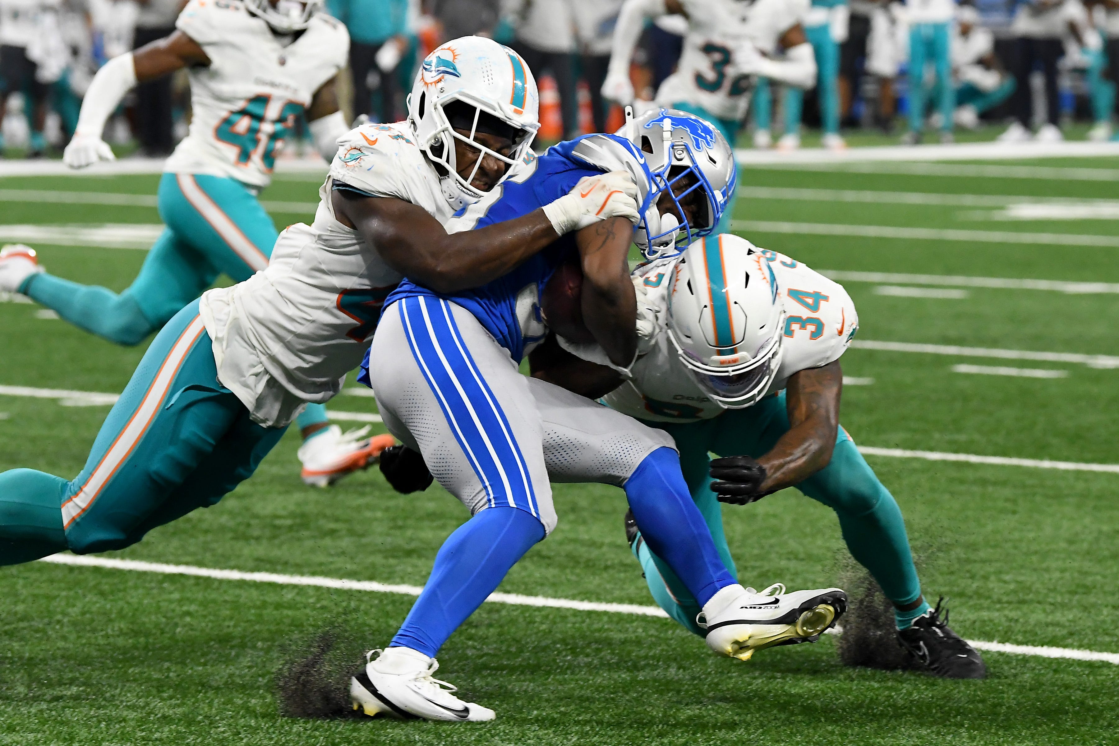 Dolphins releasing defensive back after two seasons