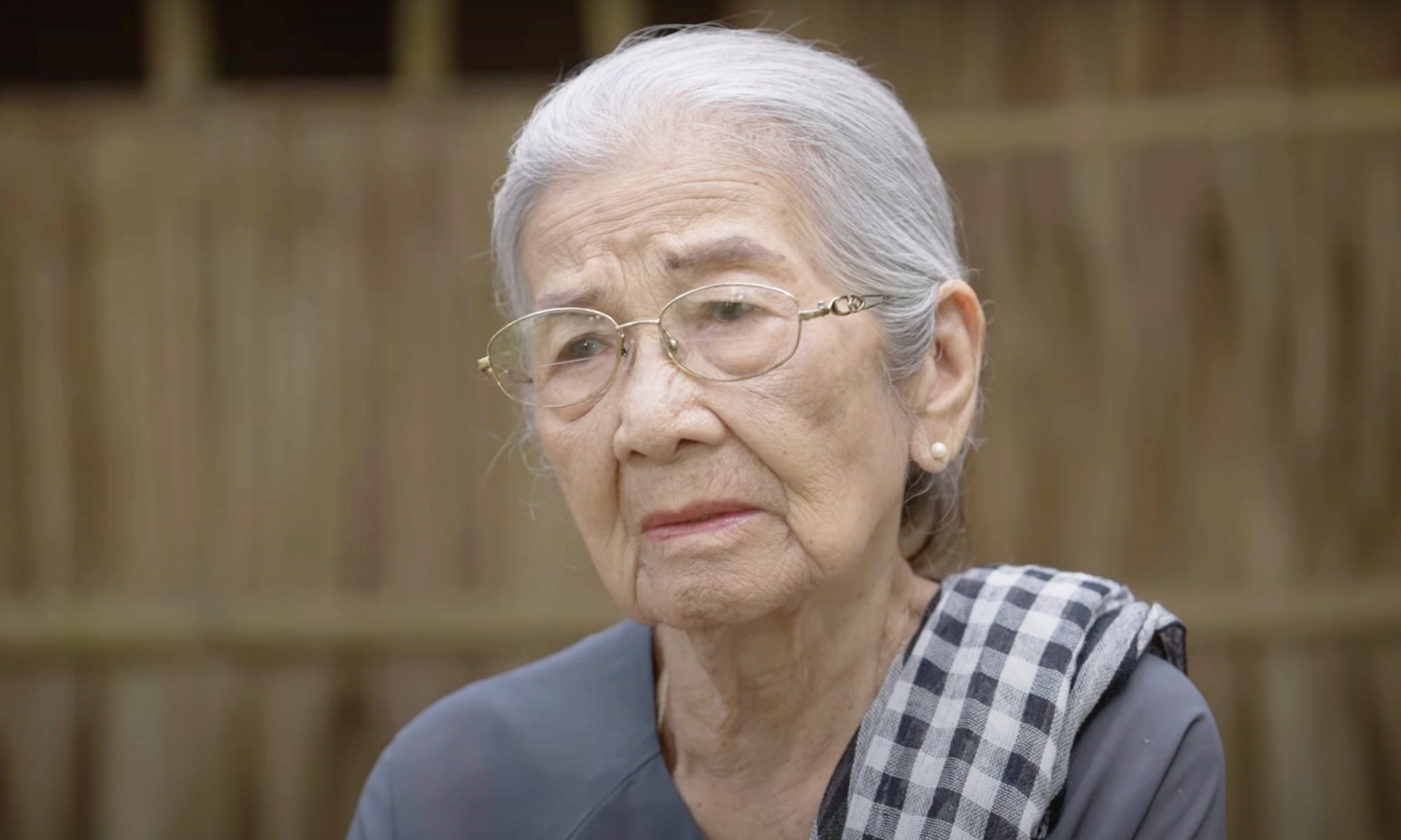 Nghệ sĩ Phi Điểu đóng MV về tình bà cháu