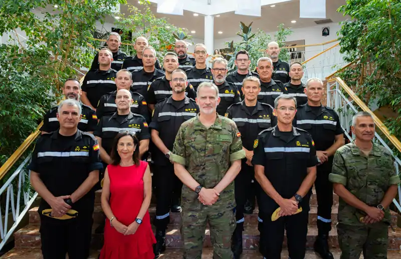 El Rey Felipe VI, muy preocupado por la oleada de incendios, regresa a España  para conocer la situación en primera persona