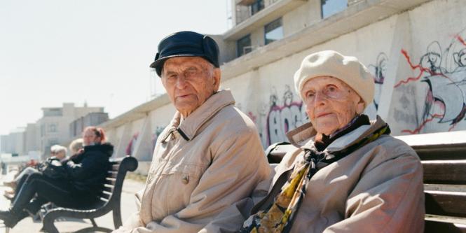 La vejez tendría tres etapas, según investigación