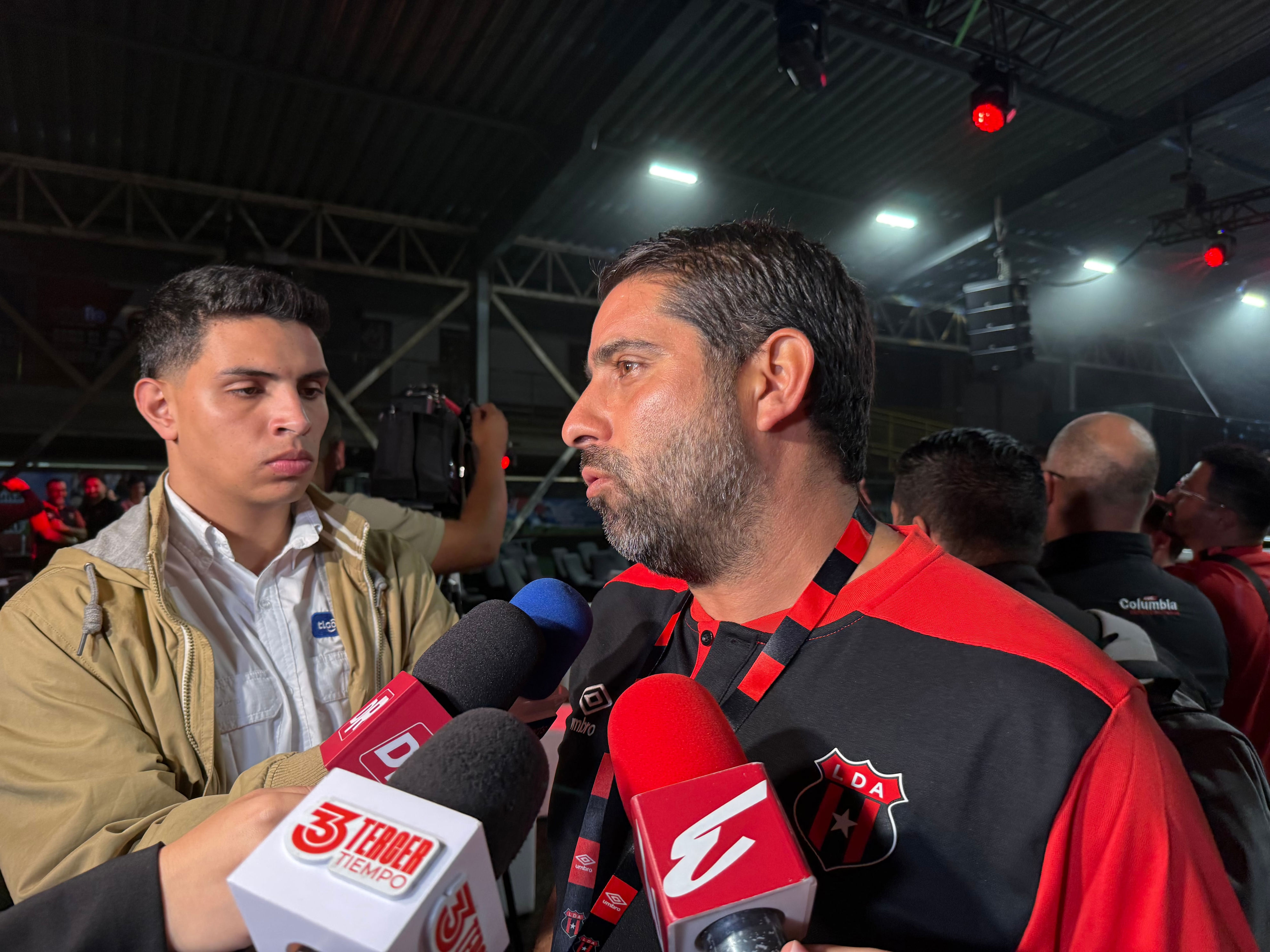 Carlos Vela – Gerente Deportivo de Alajuelense