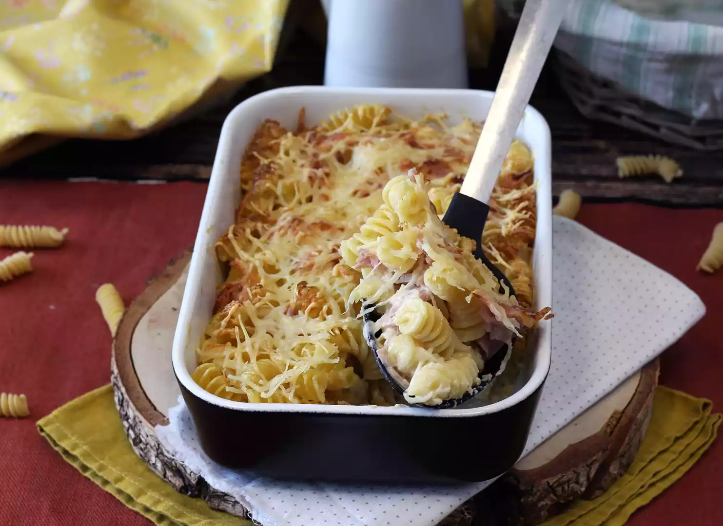 Nudelgratin mit schinken und käse aus dem airfryer