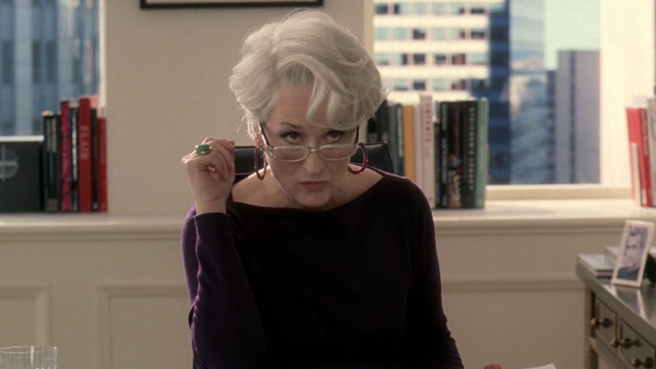 meryl-streep-looked-stunning-while-filming-the-devil-wears-prada-2-at-a