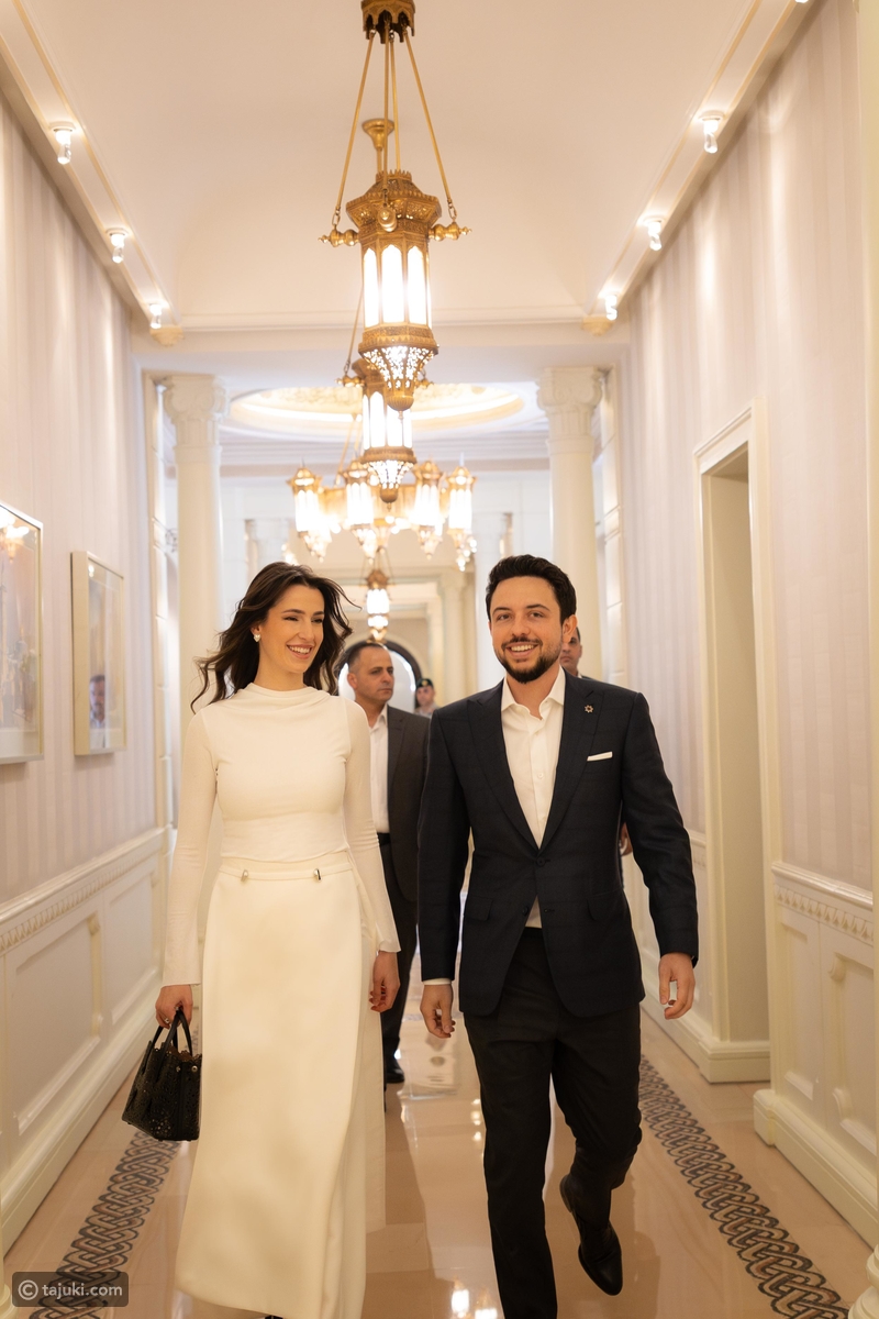 الأميرة رجوة بإطلالة جمالية ملكية بحفل استقبال متفوقي الأردن