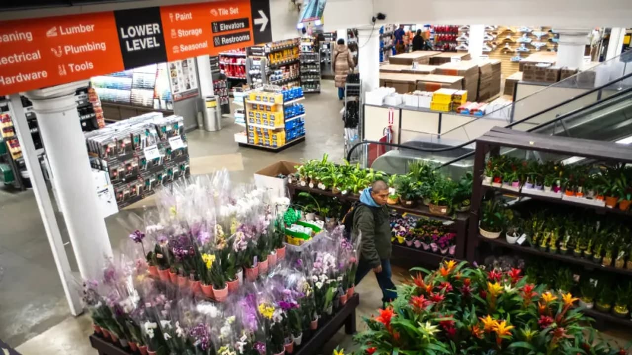 Home Depot, Lowe's To Report Earnings This Week: Retail Traders Stay ...