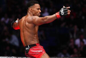 Lerone Murphy derrotou Aaron Pico no UFC 319. Foto: Reprodução/UFC