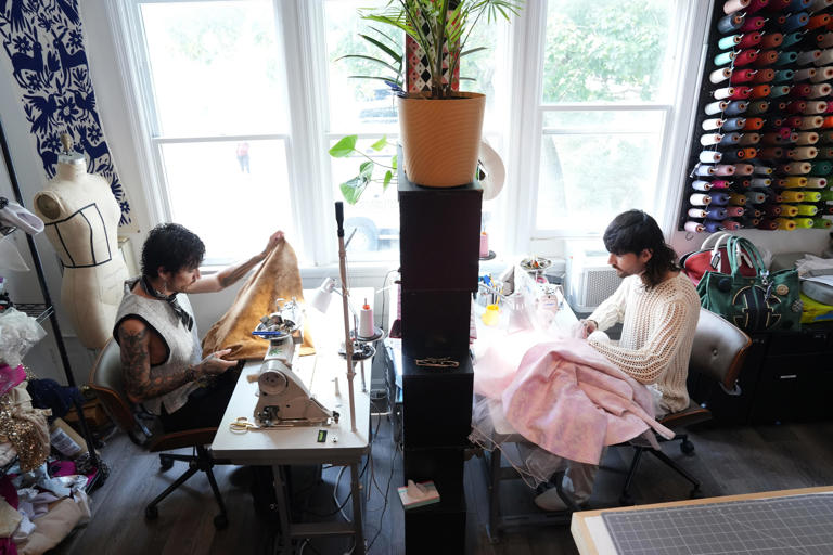 Project Runway's Estrada twins talk building community, careers from ...