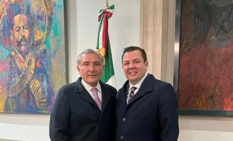 Adán Augusto López y Fernando Padilla, amigo y socio de Manuel Guerra Mabarak. Foto: Especial