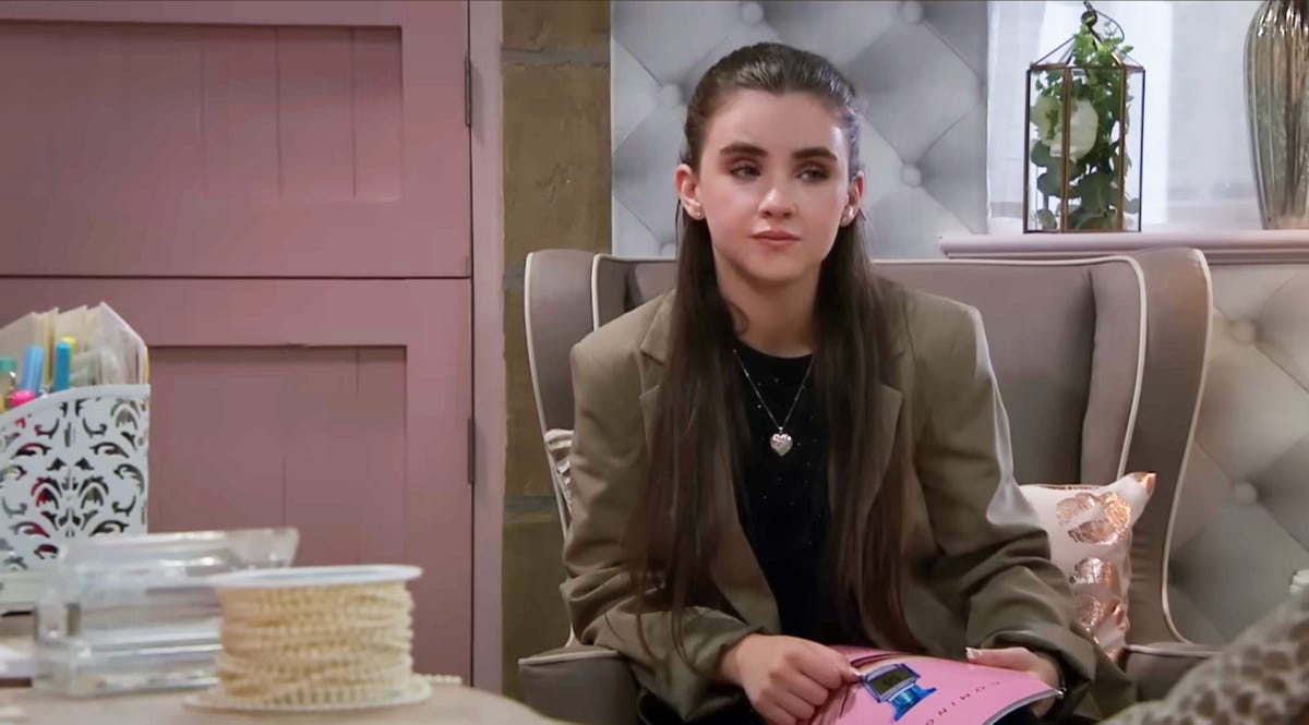 Emmerdale airs worrying clue over April's future - did you spot it?