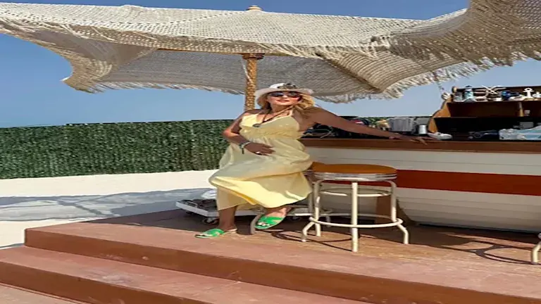 نادية الجندي في الساحل الشمالي_19