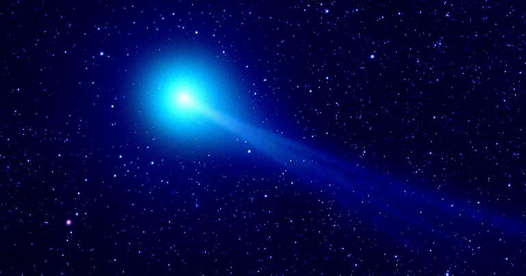 Mysterious Object Hurtling Toward Us From Beyond Solar System Appears to Be  Emitting Its Own Light, Scientists Say